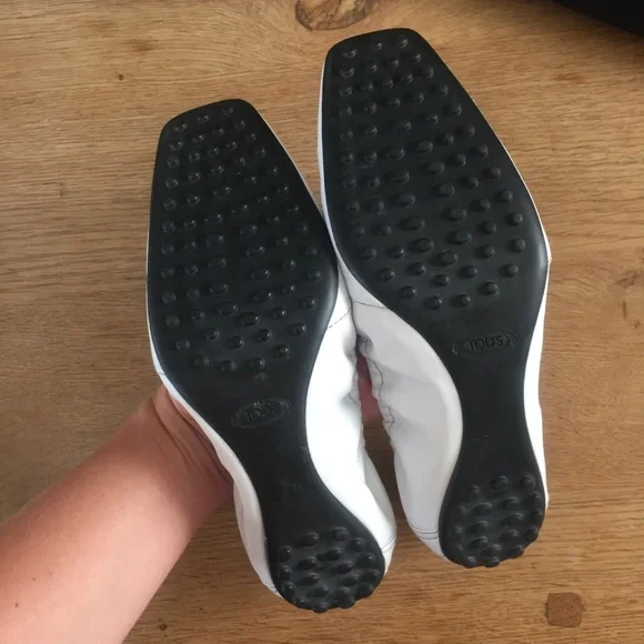 Tod’s White Ballet Square Toe Ballet Leather Flat - Picture 5 of 10